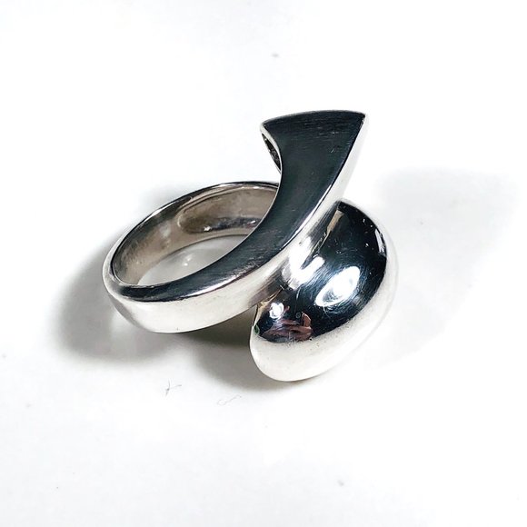 Silpada Jewelry - Silpada Rare Silver Heavy Wrap Ring Size 9